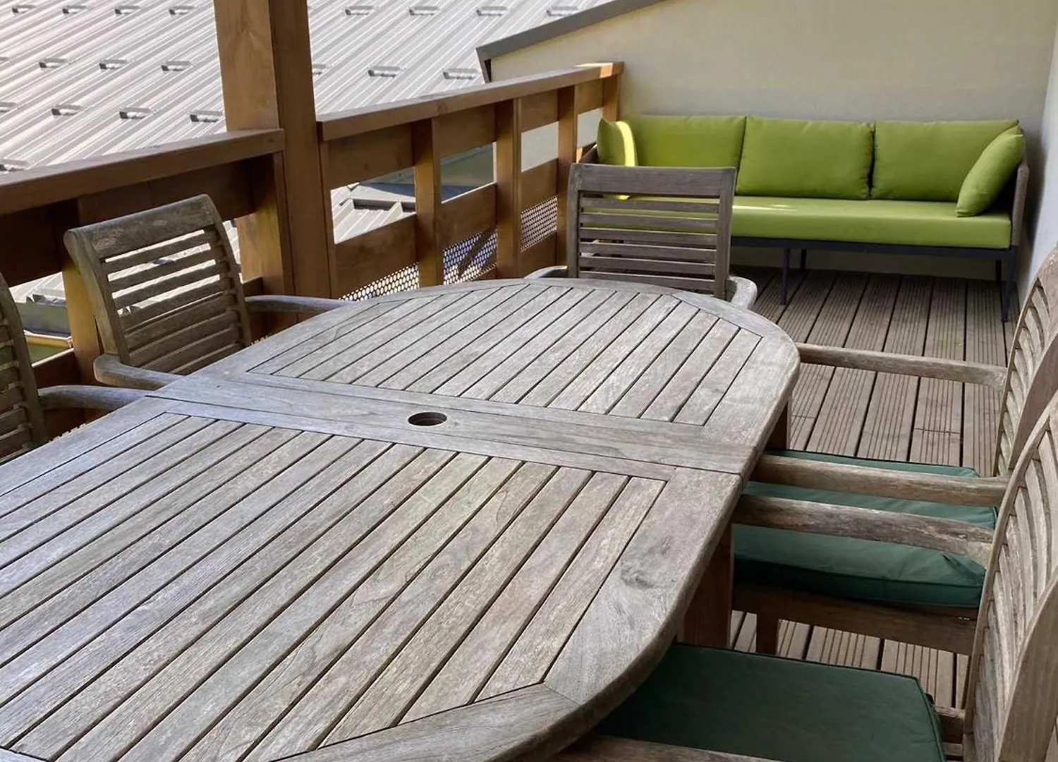 2 Bedroom Apartment With Terrace, Pool, Parking Megeve