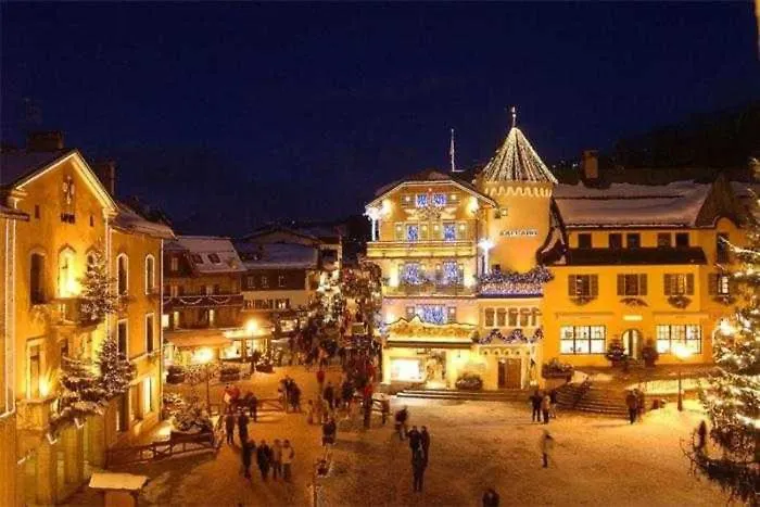2 Bedroom Apartment With Terrace, Pool, Parking Megeve France